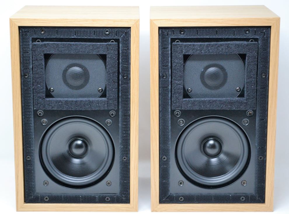 Graham LS3/5A, Oak