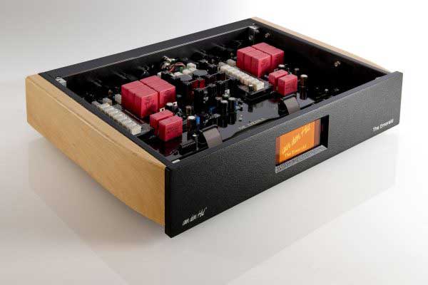 Van den Hul The Emerald pre-amplifier